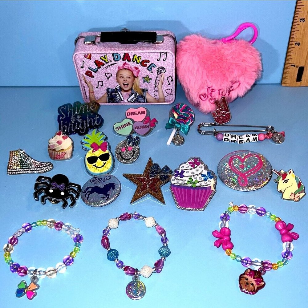 JoJo Siwa Lot Jewelry Enamel Pins Buttons Bracelets Mini Lunch Box Clip Viacom
